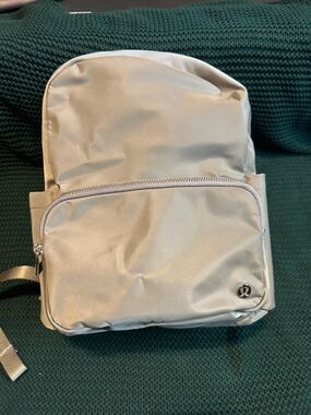 Lululemon Everywhere Backpack with Front Zip Pocket